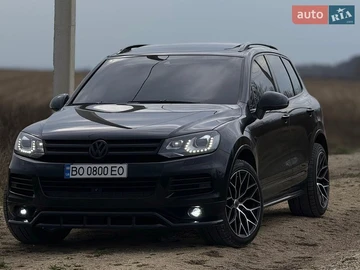 Авто Volkswagen Touareg 2014 № 8643265