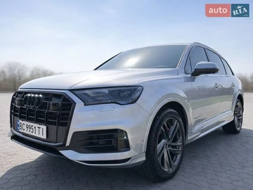 Авто Audi Q7 2022 № 8643504
