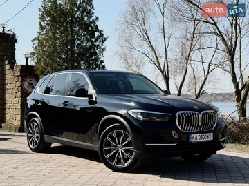 Авто BMW X5 2023 № 8643506