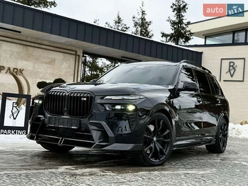 Авто BMW X7 2023 № 8643523