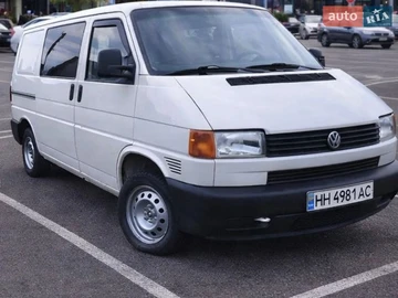 Авто Volkswagen Transporter 2000 № 8643533