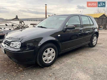 Авто Volkswagen Golf 2001 № 8643571