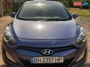 Авто Hyundai I30 2014 № 8644025