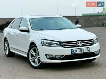 Авто Volkswagen Passat 2014 № 8644086