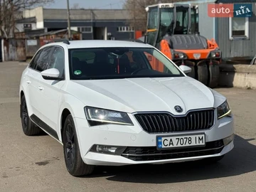 Авто Skoda Superb 2015 № 8644101