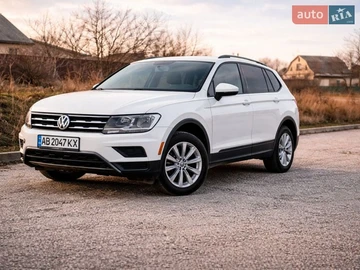 Авто Volkswagen Tiguan 2019 № 8644325