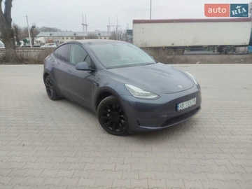 Авто Tesla Model Y 2023 № 8644368