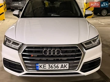 Авто Audi Q5 2018 № 8644383