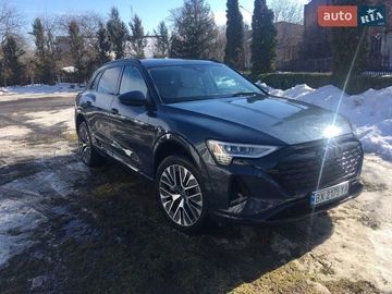 Авто Audi Q8 E-Tron 2024 № 8644416