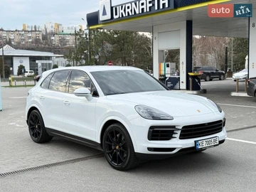 Авто Porsche Cayenne 2019 № 8644429