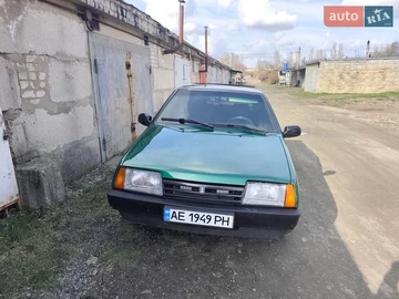 Авто ВАЗ 2109 1999 № 8644607