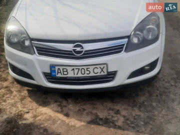 Авто Opel Astra 2012 № 8644701
