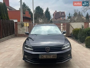 Авто Volkswagen Jetta 2016 № 8644919