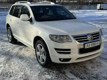 Авто Volkswagen Touareg 2009 № 8644936