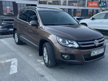 Авто Volkswagen Tiguan 2012 № 8644977