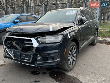 Авто Audi Q7 2017 № 8644978
