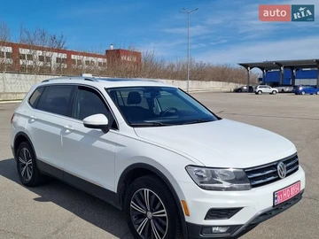 Авто Volkswagen Tiguan Allspace 2018 № 8644993