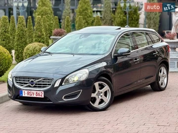 Авто Volvo V60 2012 № 8645233