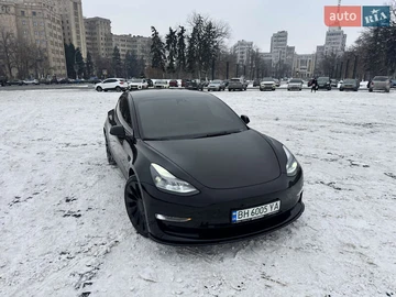Авто Tesla Model 3 2023 № 8645300