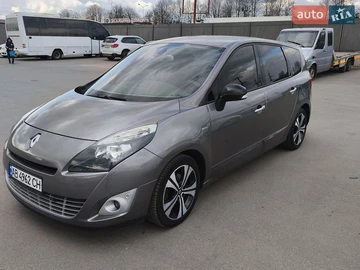 Авто Renault Scenic 2011 № 8645499