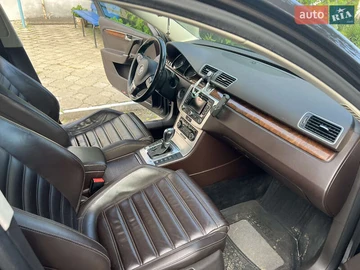 Авто Volkswagen Passat 2011 № 8645506