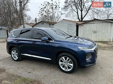 Авто Hyundai Santa Fe 2019 № 8645610