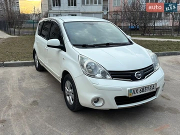Авто Nissan Note 2013 № 8645667