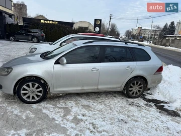Авто Volkswagen Golf 2010 № 8645682