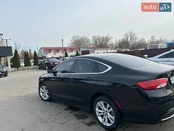 Авто Chrysler 200 2015 № 8645714