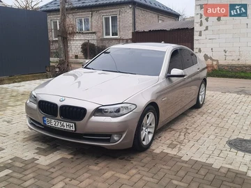 Авто BMW 5 Series 2012 № 8645815