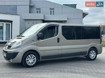 Авто Renault Trafic 2013 № 8645826