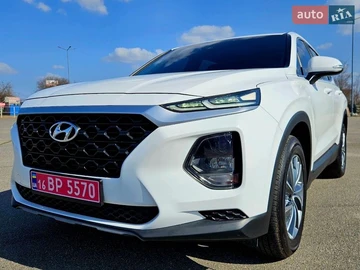 Авто Hyundai Santa Fe 2018 № 8645865
