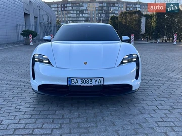 Авто Porsche Taycan 2021 № 8645879