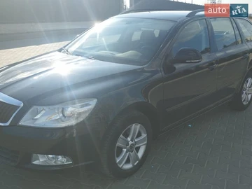 Авто Skoda Octavia 2009 № 8646397