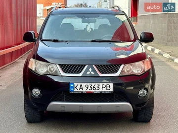 Авто Mitsubishi Outlander Xl 2008 № 8646433