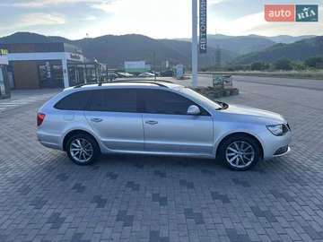 Авто Skoda Superb 2015 № 8646606