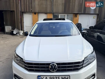 Авто Volkswagen Passat 2018 № 8646607