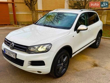 Авто Volkswagen Touareg 2012 № 8646670