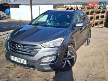 Авто Hyundai Santa Fe 2014 № 8646704