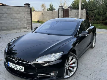 Авто Tesla Model S 2015 № 8646871