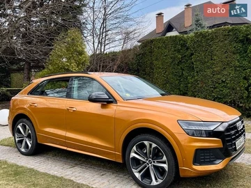 Авто Audi Q8 2019 № 8646924