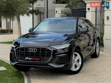 Авто Audi Q8 2020 № 8646926