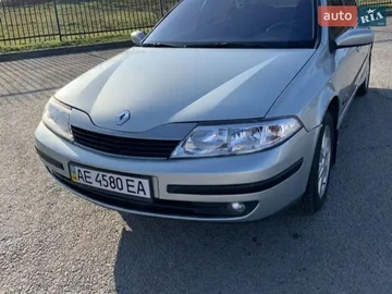 Авто Renault Laguna 2002 № 8646946