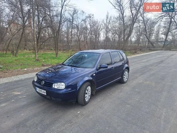 Авто Volkswagen Golf 2000 № 8647015