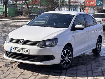 Авто Volkswagen Polo 2011 № 8647087
