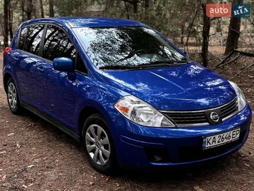 Авто Nissan Versa 2012 № 8647090