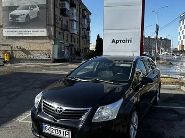 Авто Toyota Avensis 2010 № 8647229