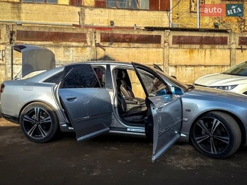 Авто Audi A8 2006 № 8647287