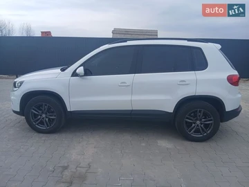 Авто Volkswagen Tiguan 2017 № 8647341