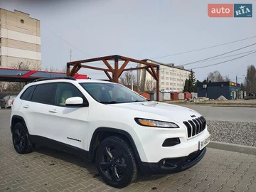 Авто Jeep Cherokee 2015 № 8647351